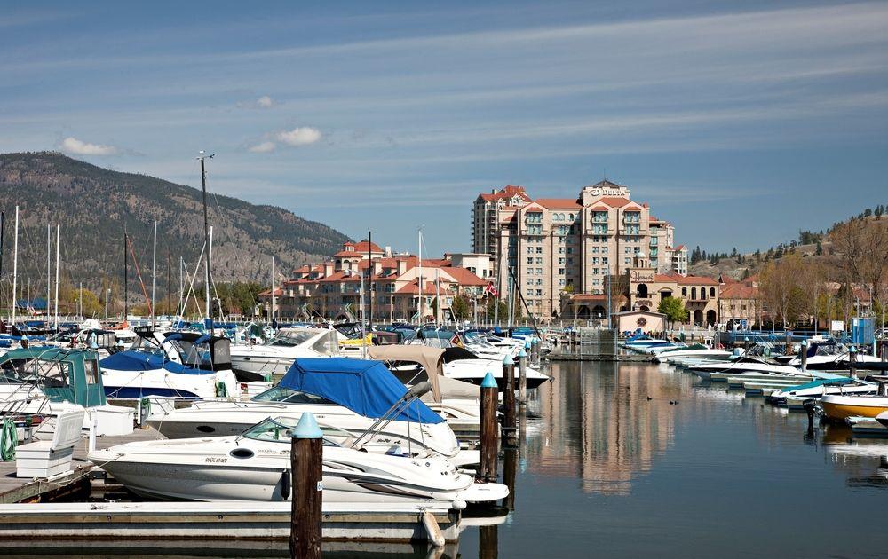 The Royal Kelowna - Bellstar Hotels & Resorts Esterno foto