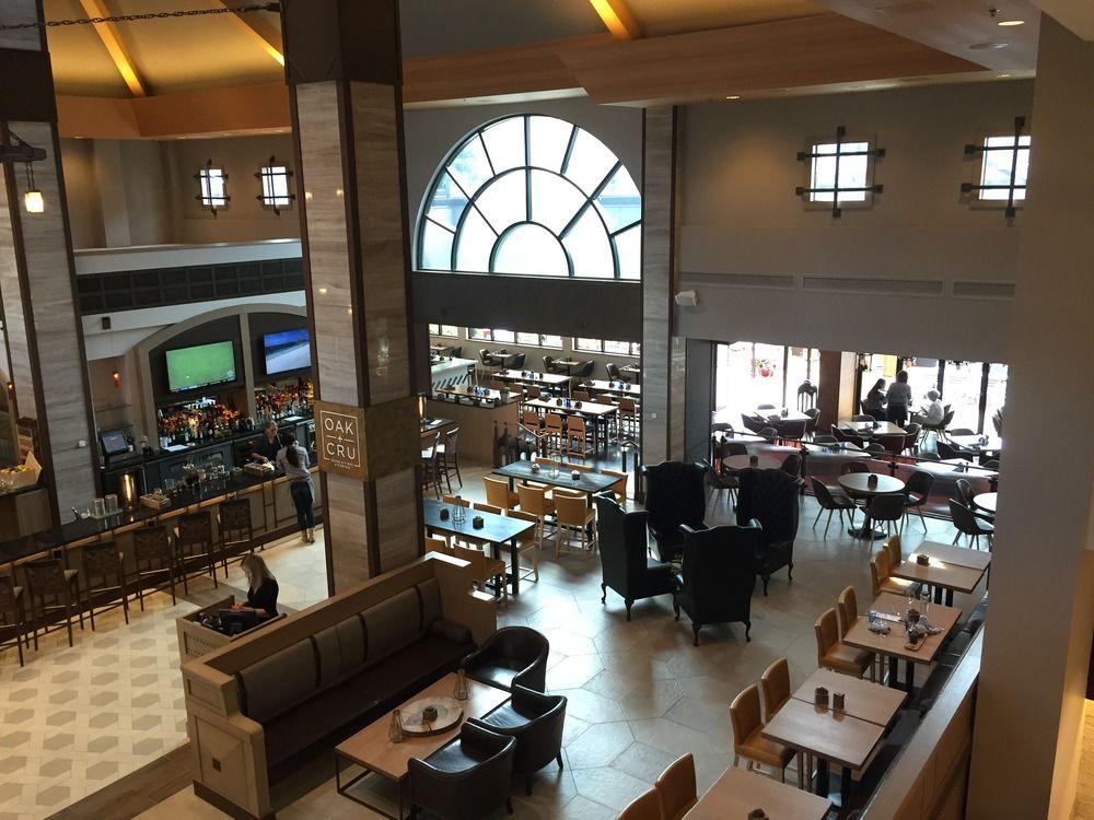 The Royal Kelowna - Bellstar Hotels & Resorts Esterno foto