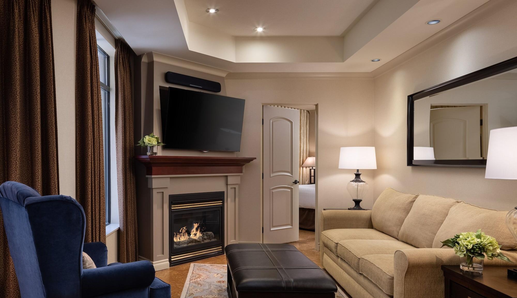 The Royal Kelowna - Bellstar Hotels & Resorts Esterno foto