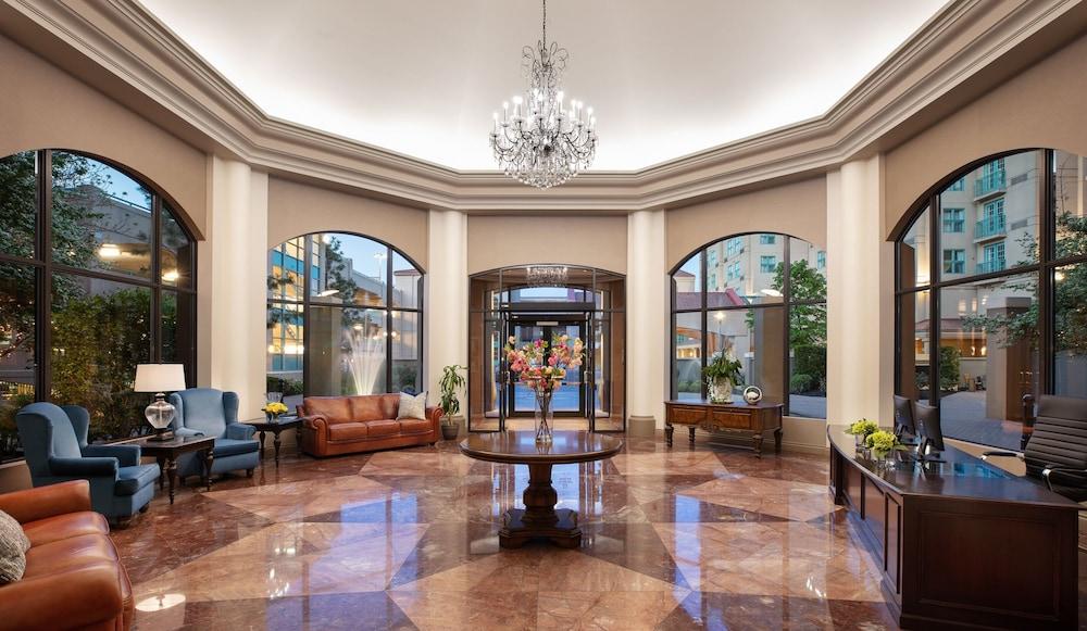 The Royal Kelowna - Bellstar Hotels & Resorts Esterno foto